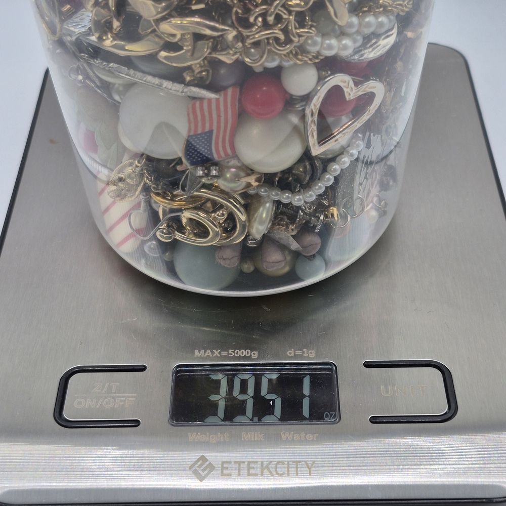 2+ lb VTG to Now Jewelry Jar | Craft, Repair, Wear - Picture 8 of 8